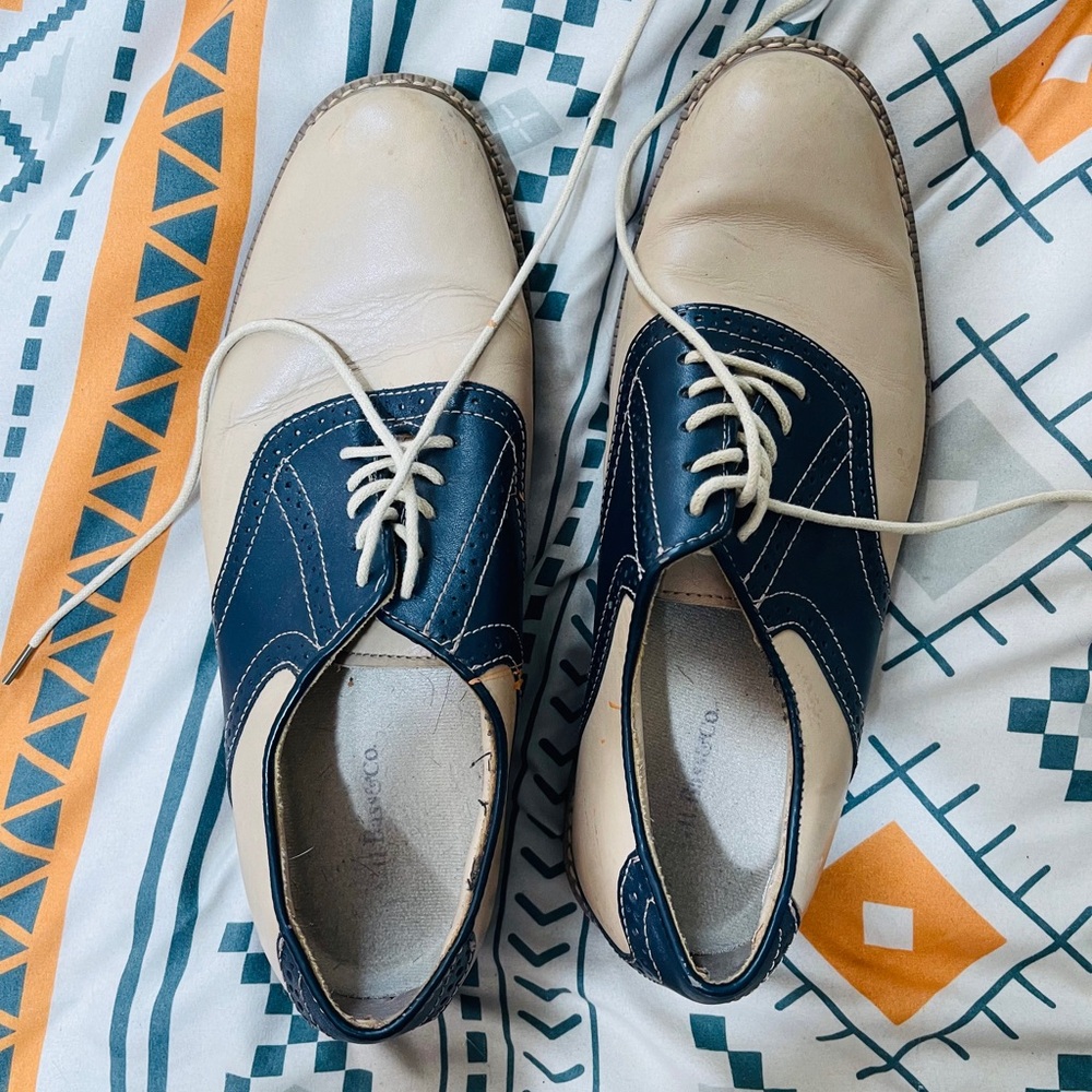 (Pomona) Men’s Dress Shoe Size 9.5